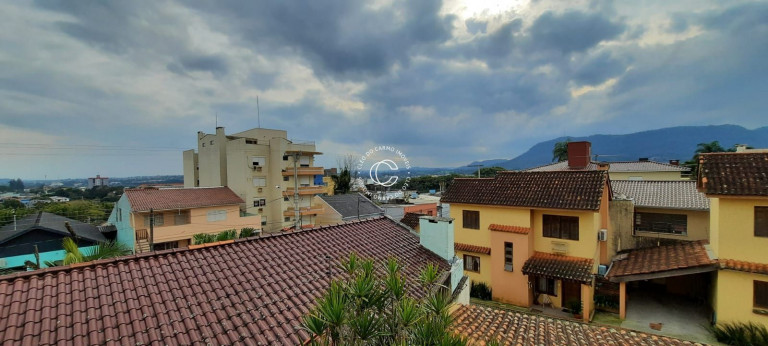 Imagem Casa com 3 Quartos à Venda, 140 m² em Nossa Senhora Do Rosário - Santa Maria Imagem Casa com 3 Quartos à Venda, 140 m² em Nossa Senhora Do Rosário - Santa Maria