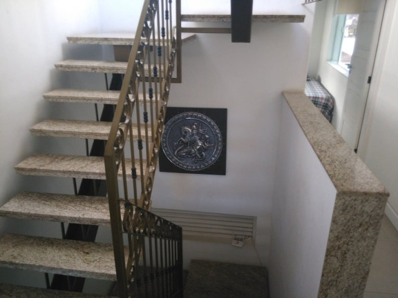 Imagem Casa com 4 Quartos à Venda, 450 m² em Barbalho - Salvador Imagem Casa com 4 Quartos à Venda, 450 m² em Barbalho - Salvador