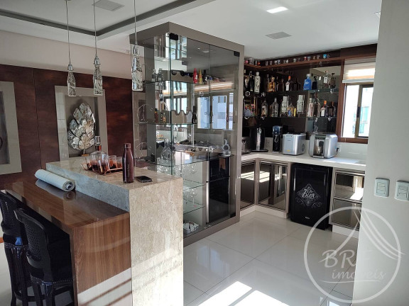 Imagem Cobertura com 4 Quartos à Venda, 230 m² em Balneário - Florianópolis