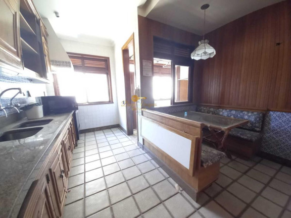 Imagem Casa com 5 Quartos à Venda, 212 m² em Alto - Teresópolis
