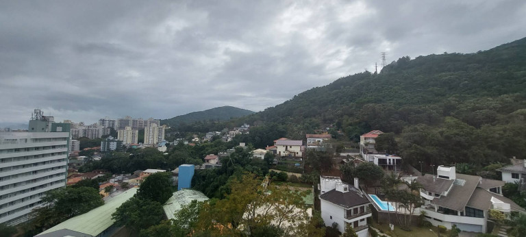 Apartamento com 2 Quartos à Venda, 77 m² em Itacorubi - Florianópolis