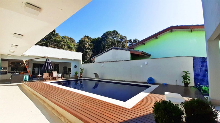 Casa com 6 Quartos à Venda, 300 m² em Riviera De São Lourenço - Bertioga