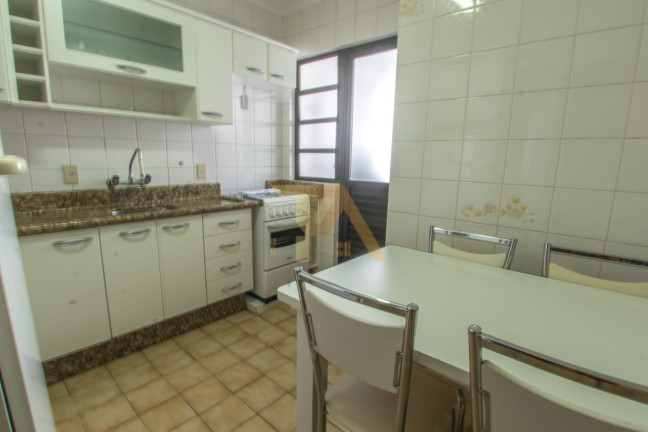 Imagem Apartamento com 2 Quartos à Venda, em Centro - Florianópolis Imagem Apartamento com 2 Quartos à Venda, em Centro - Florianópolis