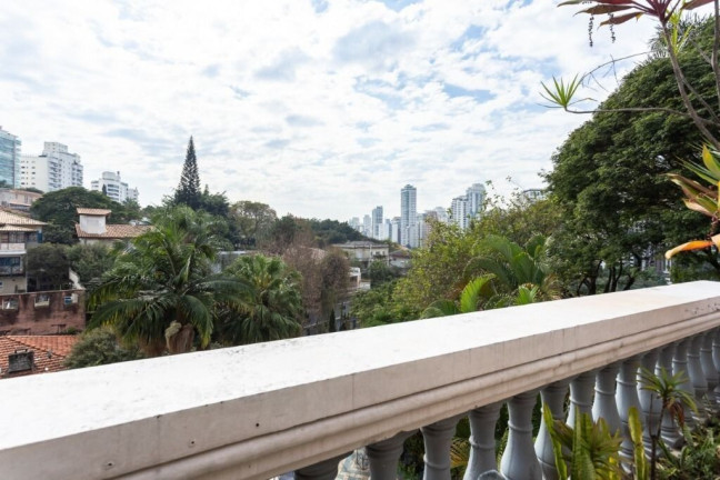Imagem Casa com 4 Quartos à Venda, 460 m² em Pacaembu - São Paulo