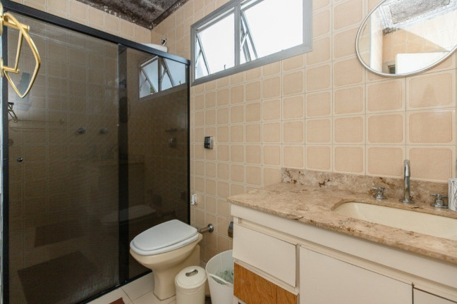 Imagem Casa com 3 Quartos à Venda, em Chácara Santo Antônio (zona Sul) - São Paulo Imagem Casa com 3 Quartos à Venda, em Chácara Santo Antônio (zona Sul) - São Paulo
