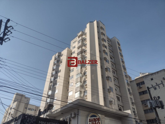 Apartamento com 3 Quartos à Venda, 162 m² em Centro - Florianópolis