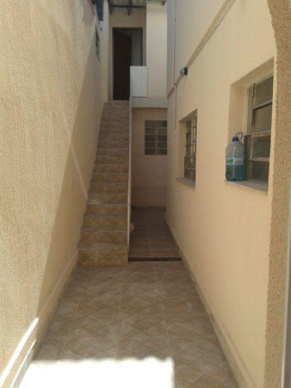 Imagem Sobrado com 5 Quartos à Venda, 250 m² em Vila Eldízia - Santo André