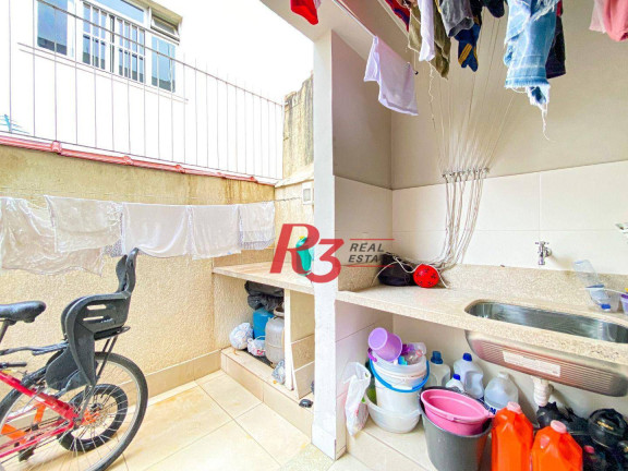 Imagem Sobrado com 3 Quartos à Venda, 113 m² em Boqueirão - Santos