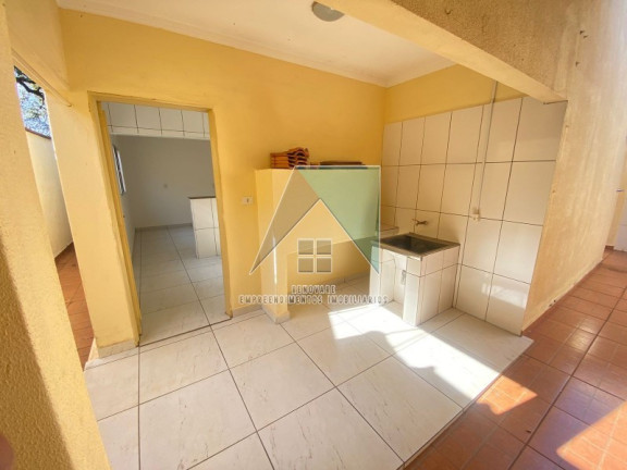 Imagem Casa com 3 Quartos à Venda, em Campos Eliseos - Ribeirão Preto Imagem Casa com 3 Quartos à Venda, em Campos Eliseos - Ribeirão Preto