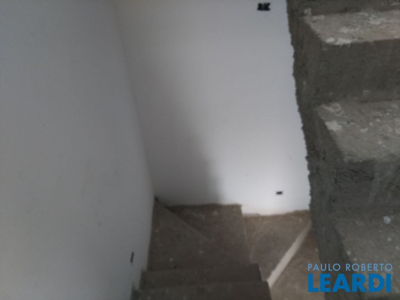 Imagem Sobrado com 2 Quartos à Venda, 130 m² em Vila Pinheirinho - Santo André Imagem Sobrado com 2 Quartos à Venda, 130 m² em Vila Pinheirinho - Santo André