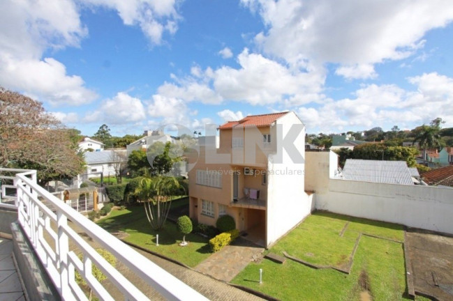 Imagem Imóvel com 3 Quartos à Venda, 193 m² em Jardim Itu - Porto Alegre Imagem Imóvel com 3 Quartos à Venda, 193 m² em Jardim Itu - Porto Alegre
