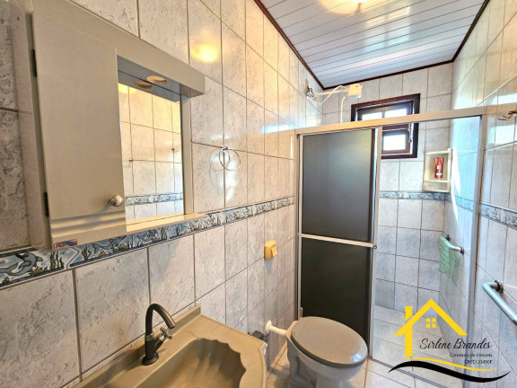 Imagem Casa com 4 Quartos à Venda, 333 m² em Centro - Balneário Barra Do Sul Imagem Casa com 4 Quartos à Venda, 333 m² em Centro - Balneário Barra Do Sul