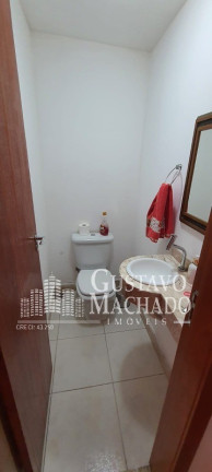 Imagem Casa com 3 Quartos à Venda, 145 m² em Aero Clube - Volta Redonda