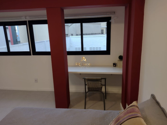 Imagem Kitnet com 1 Quarto para Alugar, 30 m² em Mirandópolis - São Paulo