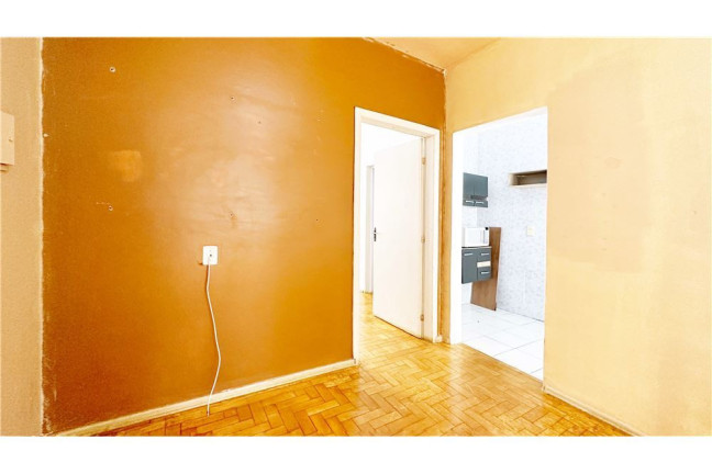 Imagem Apartamento com 1 Quarto à Venda, 43 m² em Centro Histórico - Porto Alegre Imagem Apartamento com 1 Quarto à Venda, 43 m² em Centro Histórico - Porto Alegre