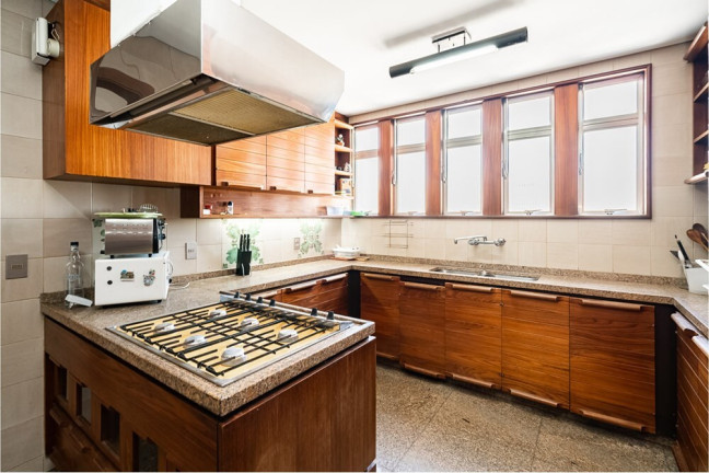 Imagem Apartamento com 4 Quartos à Venda, 232 m² em Petrópolis - Porto Alegre