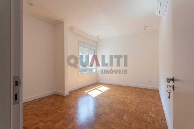 Imagem Apartamento com 3 Quartos à Venda, 225 m² em Jardim Paulista - São Paulo Imagem Apartamento com 3 Quartos à Venda, 225 m² em Jardim Paulista - São Paulo