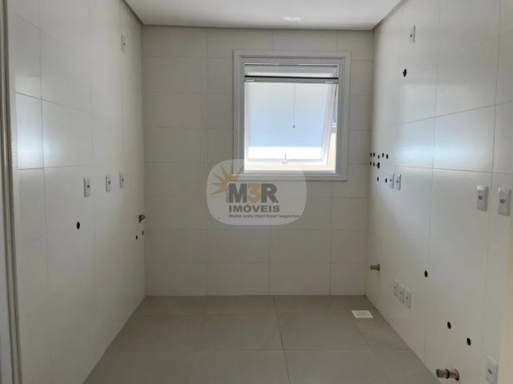 Imagem Casa com 3 Quartos à Venda, 143 m² em Vila Suzana - Canela Imagem Casa com 3 Quartos à Venda, 143 m² em Vila Suzana - Canela