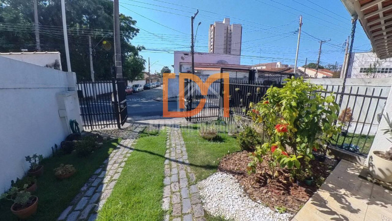 Imagem Casa com 3 Quartos à Venda, 217 m² em Centro - Jacareí Imagem Casa com 3 Quartos à Venda, 217 m² em Centro - Jacareí