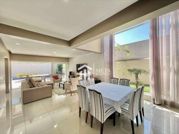 Imagem Imóvel com 4 Quartos à Venda, 315 m² em Moinho Velho - Cotia Imagem Imóvel com 4 Quartos à Venda, 315 m² em Moinho Velho - Cotia