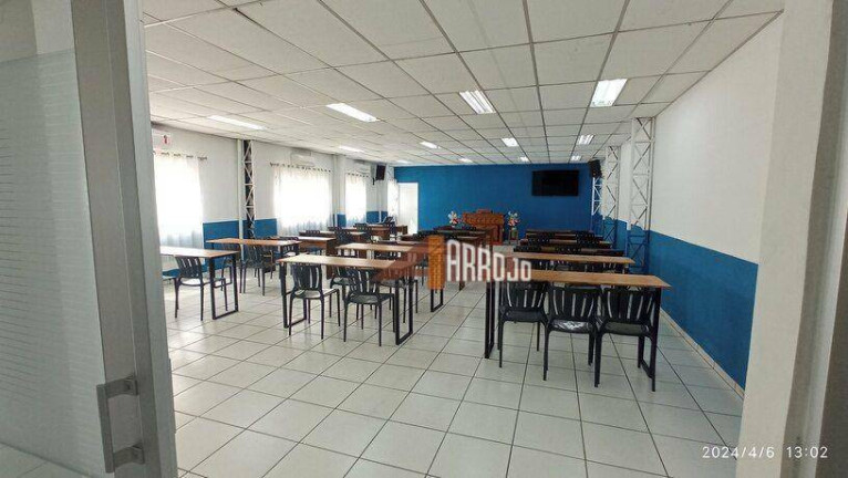 Sala Comercial à Venda, 587 m² em Penha De França - São Paulo