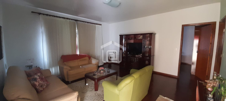 Imagem Casa com 3 Quartos à Venda, 504 m² em Jardim São Paulo - Poços De Caldas Imagem Casa com 3 Quartos à Venda, 504 m² em Jardim São Paulo - Poços De Caldas