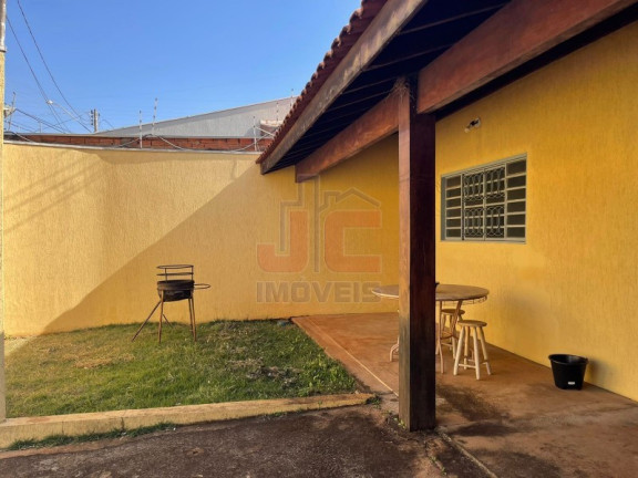 Casa com 3 Quartos à Venda,  em Parque Dos Lagos - Ribeirão Preto