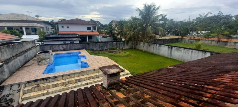 Imagem Casa com 3 Quartos para Alugar,  em Ponta Negra - Manaus