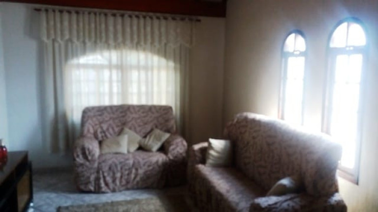 Casa com 3 Quartos à Venda, 178 m² em Santana - Pindamonhangaba