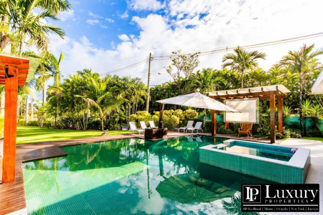 Imagem Casa com 8 Quartos à Venda, em Tabatinga - Caraguatatuba Imagem Casa com 8 Quartos à Venda, em Tabatinga - Caraguatatuba