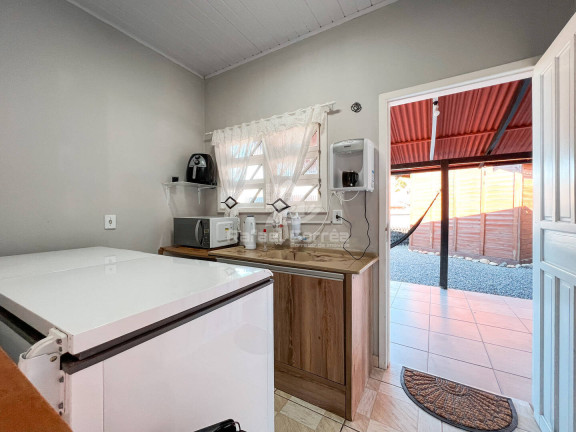 Imagem Casa com 4 Quartos à Venda, 437 m² em Centro - Balneário Barra Do Sul Imagem Casa com 4 Quartos à Venda, 437 m² em Centro - Balneário Barra Do Sul