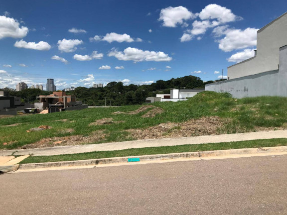Terreno em Condomínio à Venda, 798 m² em Jardim Das Samambaias - Jundiaí