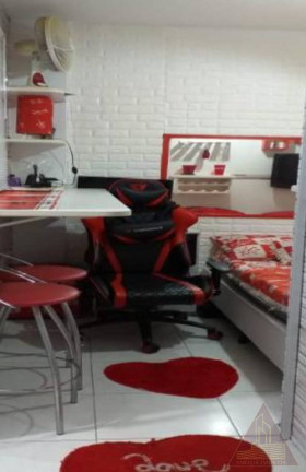 Imagem Apartamento com 2 Quartos à Venda, 26 m² em Gonzaga - Santos