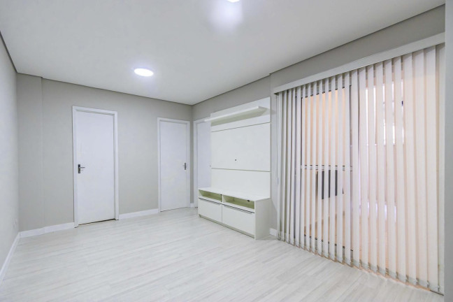 Apartamento com 2 Quartos à Venda, 61 m² em Capão Raso - Curitiba