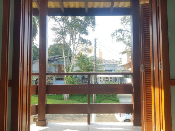 Imagem Casa com 3 Quartos para Temporada, 390 m² em Vista Linda - Bertioga Imagem Casa com 3 Quartos para Temporada, 390 m² em Vista Linda - Bertioga