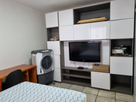 Imagem Casa com 4 Quartos à Venda, 300 m² em Cidade Jardim - Goiânia Imagem Casa com 4 Quartos à Venda, 300 m² em Cidade Jardim - Goiânia