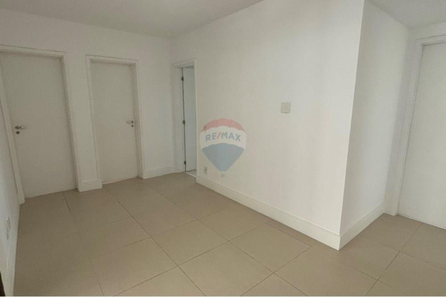 Imagem Apartamento com 4 Quartos à Venda, 217 m² em Barra Da Tijuca - Rio De Janeiro Imagem Apartamento com 4 Quartos à Venda, 217 m² em Barra Da Tijuca - Rio De Janeiro