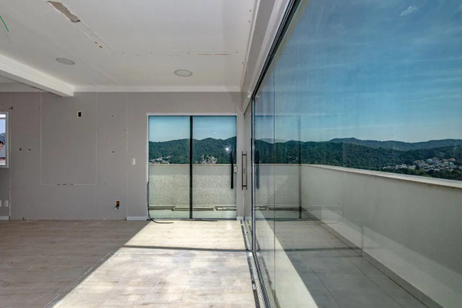 Imagem Sala Comercial à Venda, 43 m² em Pioneiros - Balneário Camboriú Imagem Sala Comercial à Venda, 43 m² em Pioneiros - Balneário Camboriú