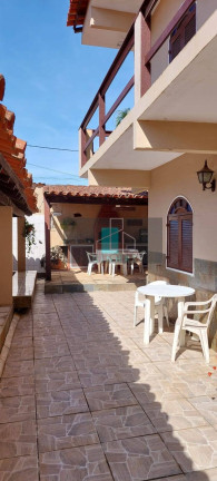 Imagem Casa com 7 Quartos à Venda, em Balneario - São Pedro Da Aldeia Imagem Casa com 7 Quartos à Venda, em Balneario - São Pedro Da Aldeia