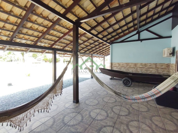 Imagem Casa com 4 Quartos à Venda, 225 m² em Costeira - Balneário Barra Do Sul