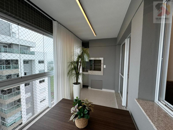 Imagem Apartamento com 3 Quartos à Venda, 102 m² em Jardim Atlântico - Florianópolis