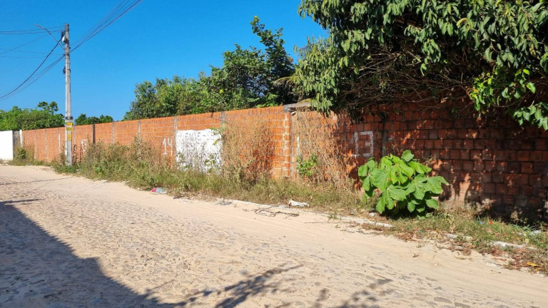 Imagem Terreno à Venda, 1.750 m² em Aquiraz Imagem Terreno à Venda, 1.750 m² em Aquiraz