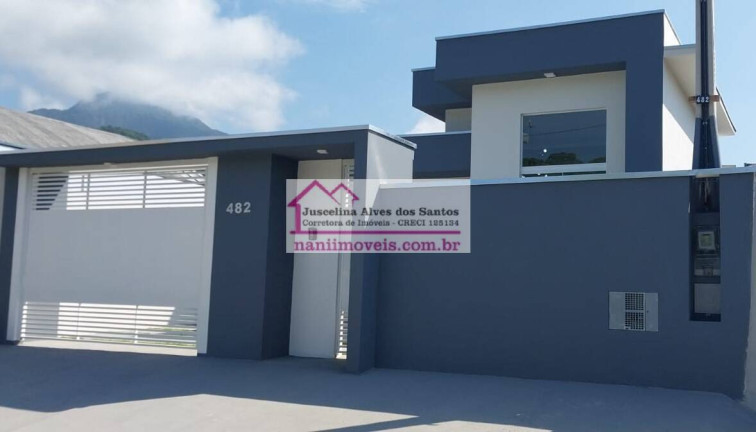 Casa com 3 Quartos à Venda, 250 m² em Massaguaçu - Caraguatatuba