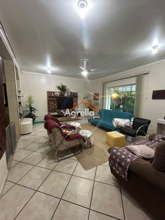 Imagem Casa com 3 Quartos à Venda, 300 m² em Santa Cruz - Mogi Mirim Imagem Casa com 3 Quartos à Venda, 300 m² em Santa Cruz - Mogi Mirim