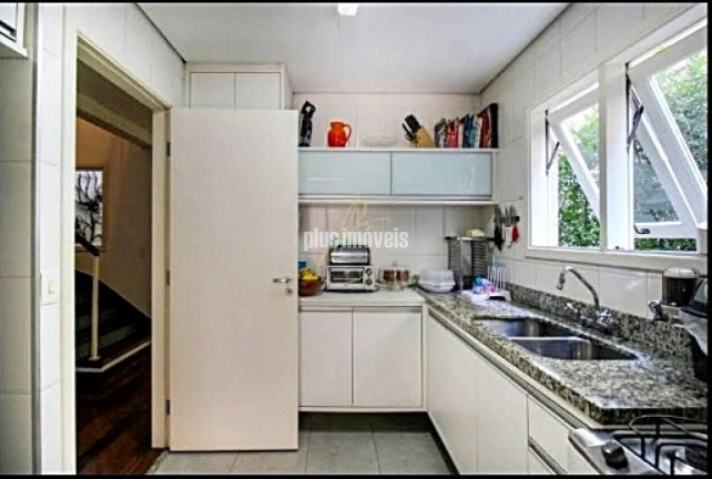 Imagem Casa com 3 Quartos à Venda, 230 m² em Morumbi - São Paulo
