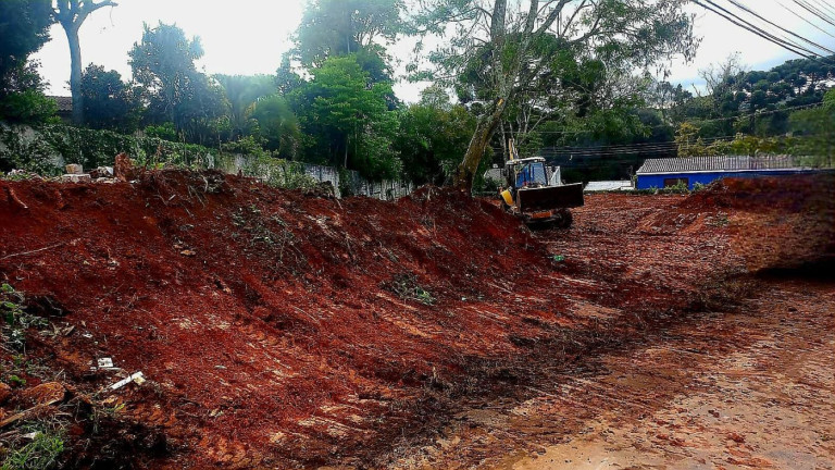 Imagem Terreno à Venda, 120 m² em Pilarzinho - Curitiba Imagem Terreno à Venda, 120 m² em Pilarzinho - Curitiba