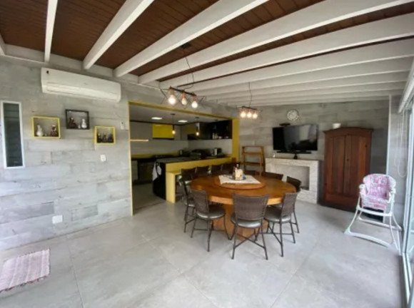 Imagem Casa com 3 Quartos à Venda, 220 m² em Vila Cordeiro - São Paulo Imagem Casa com 3 Quartos à Venda, 220 m² em Vila Cordeiro - São Paulo