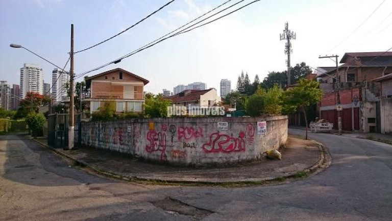 Imagem Terreno à Venda, 682 m² em Cidade Jardim - São Paulo Imagem Terreno à Venda, 682 m² em Cidade Jardim - São Paulo