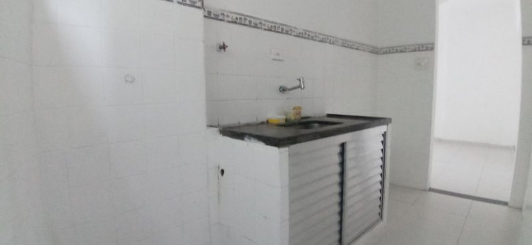 Imagem Kitnet com 1 Quarto à Venda, 38 m² em Itararé - São Vicente Imagem Kitnet com 1 Quarto à Venda, 38 m² em Itararé - São Vicente