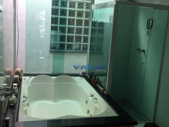 Imagem Casa com 3 Quartos à Venda, 425 m² em Vila Rosália - Guarulhos Imagem Casa com 3 Quartos à Venda, 425 m² em Vila Rosália - Guarulhos